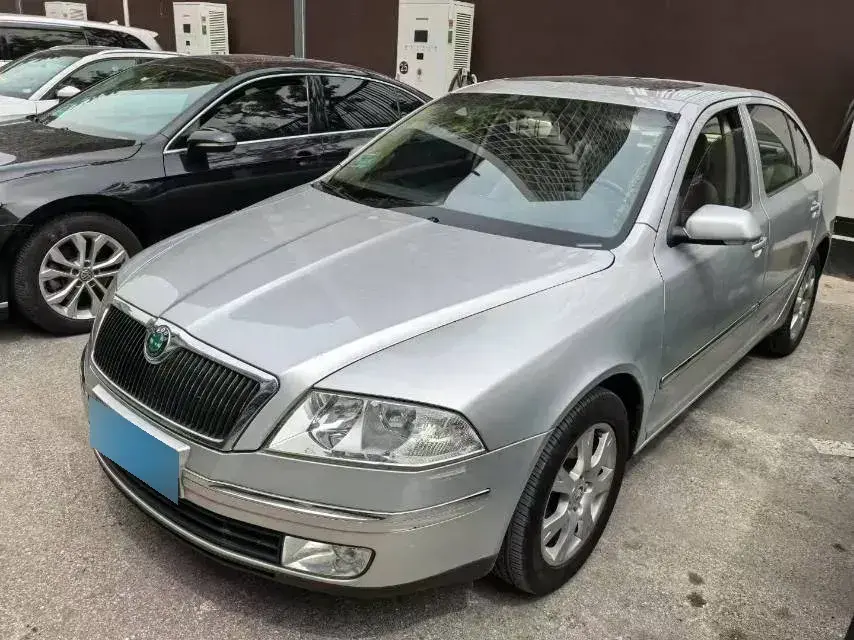 2009 Skoda Octavia 1.8T 160HP L4 6AT