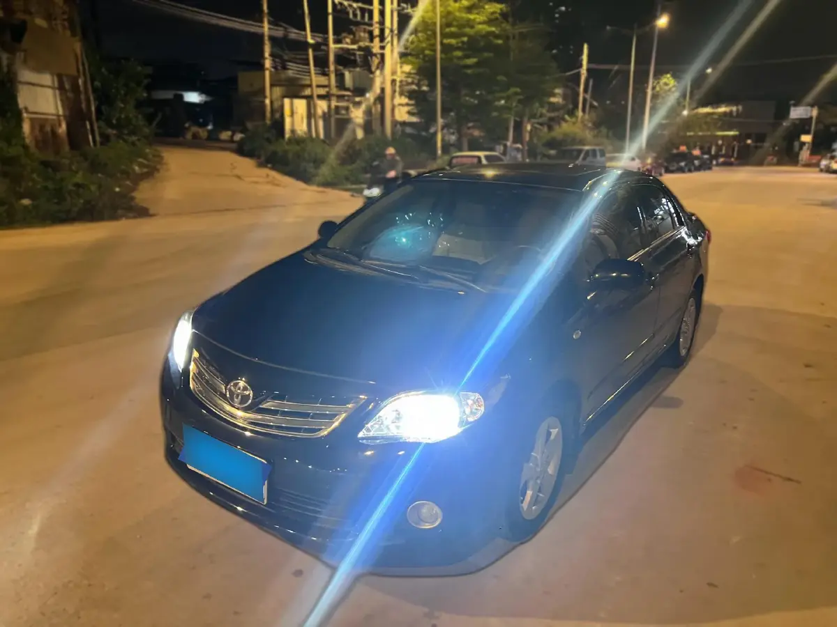 2012 Toyota Corolla 1.8L 140HP L4 CVT