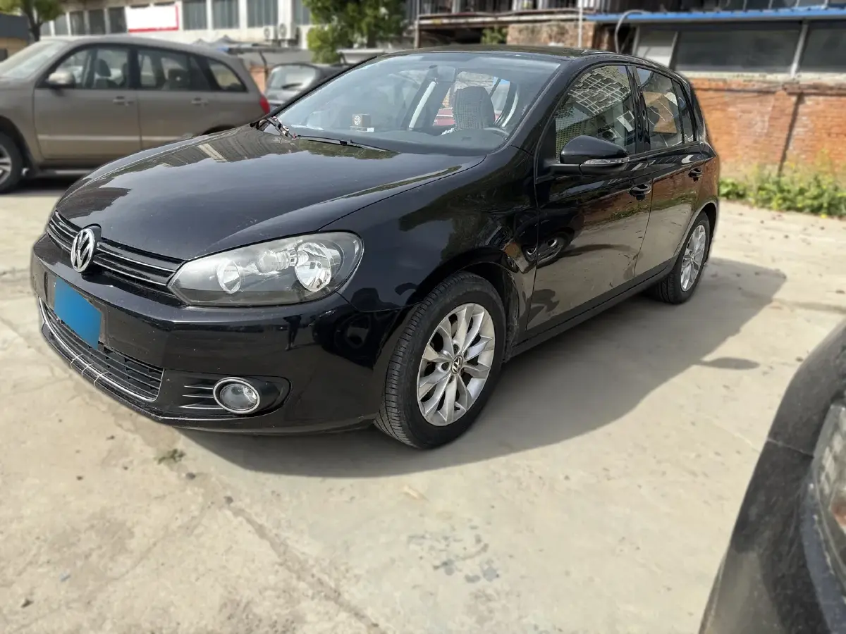2011 Volkswagen Golf 1.4T 131HP L4 7DCT