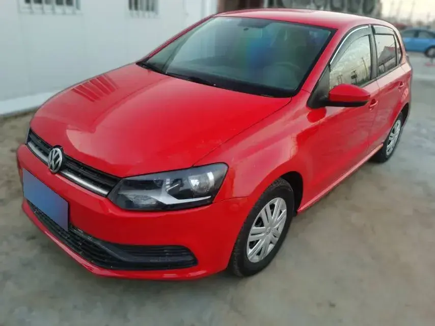 2014 Volkswagen Polo 1.4L 90HP L4 5MT