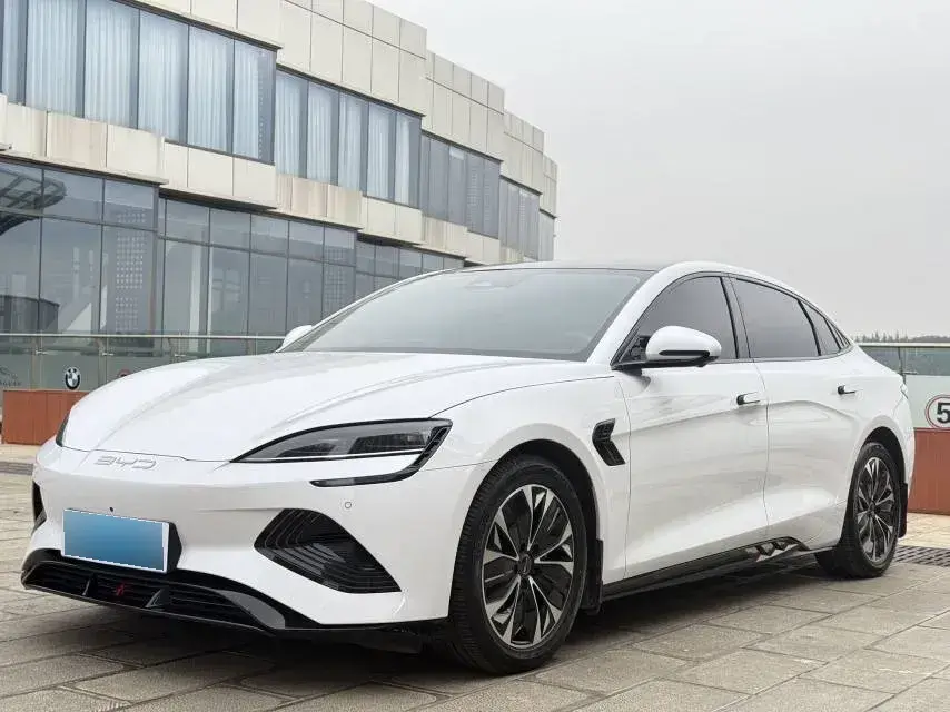 2023 BYD Seal BEV 82.5KWH