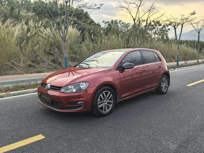 2017 Volkswagen Golf 1.4T 131HP L4 7DCT