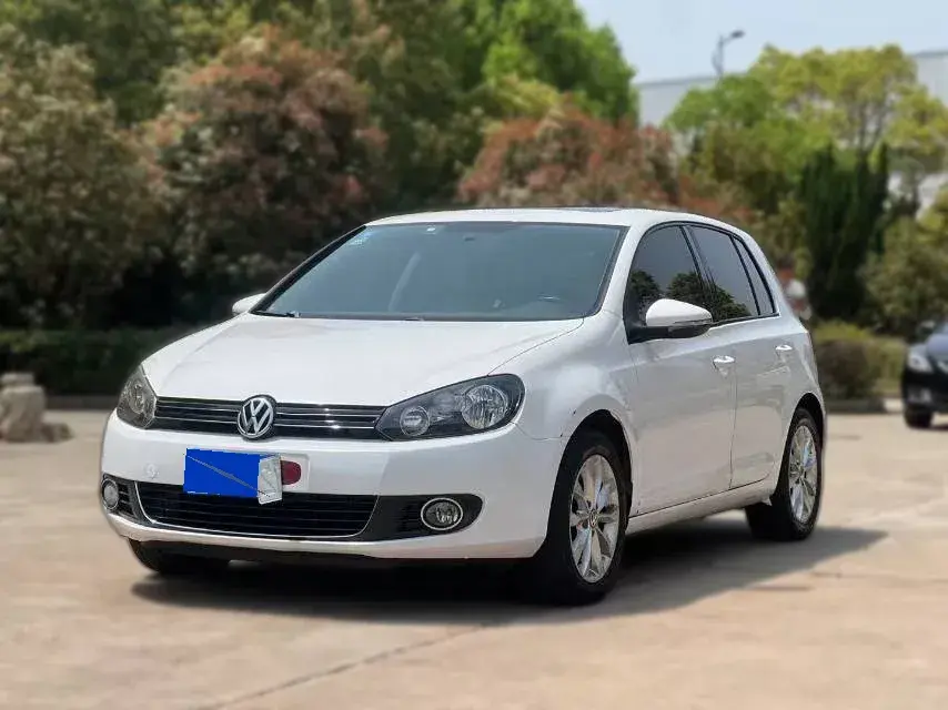 2012 Volkswagen Golf 1.4T 131HP L4 5MT