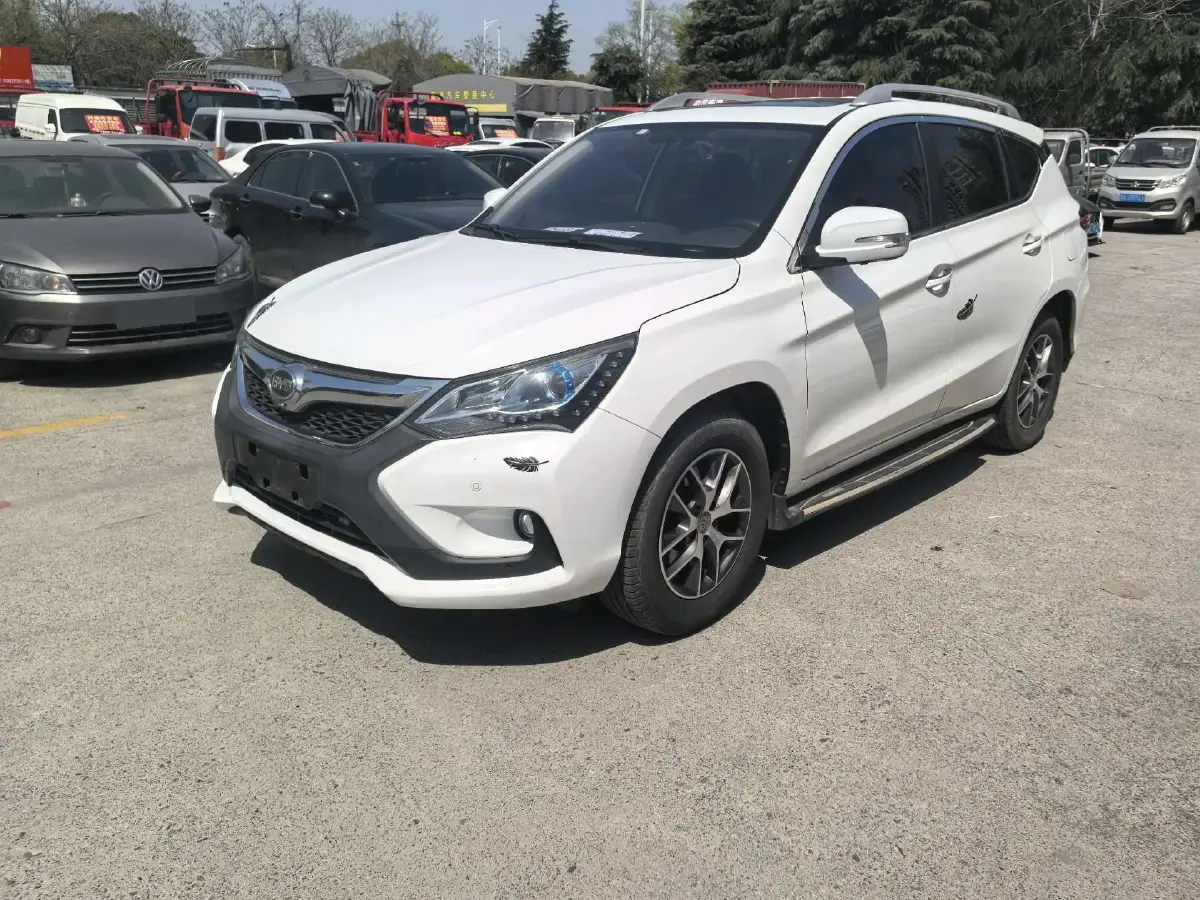 2016 BYD Song 1.5T 154HP L4 6MT