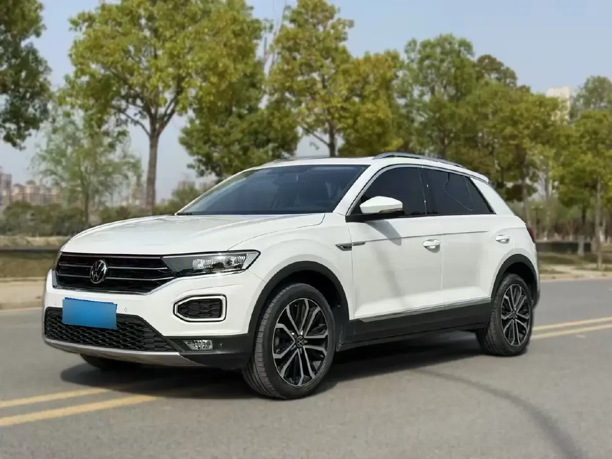 2022 Volkswagen T-Roc 1.4T 150HP L4 7DCT