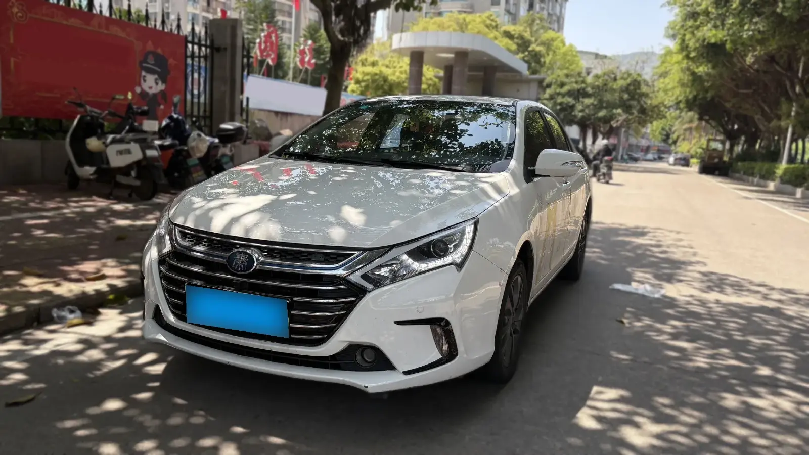 2017 BYD Qin 1.5T 154HP L4 6DCT PHEV 15.2KWH