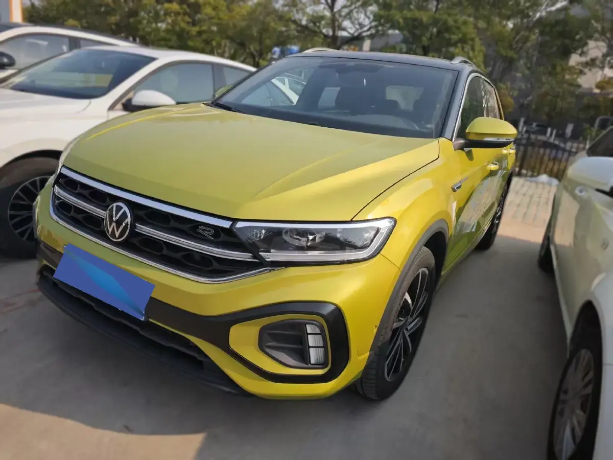 2023 Volkswagen T-Roc 1.5T 160HP L4 7DCT