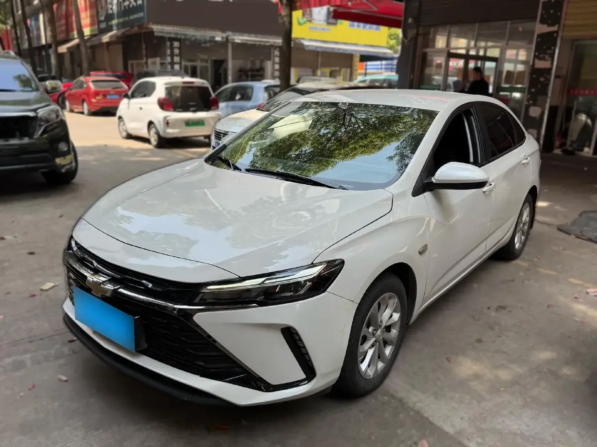 2023 Chevrolet Monza 1.5L 113HP L4 6DCT