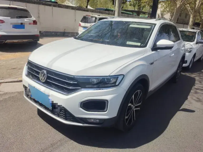 2019 Volkswagen T-Roc 1.4T 150HP L4 7DCT