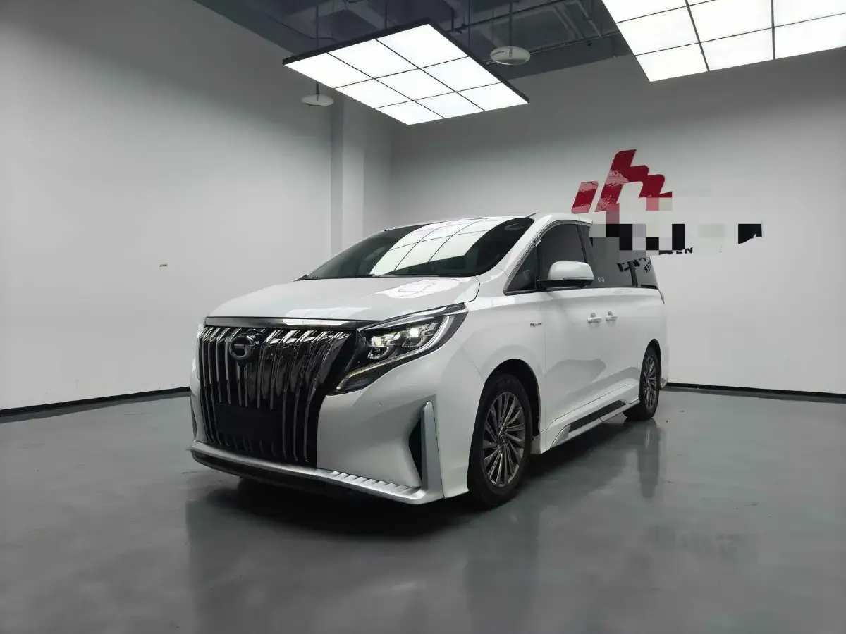 2021 GAC Trumpchi M8 2.0T 252HP L4 8AT