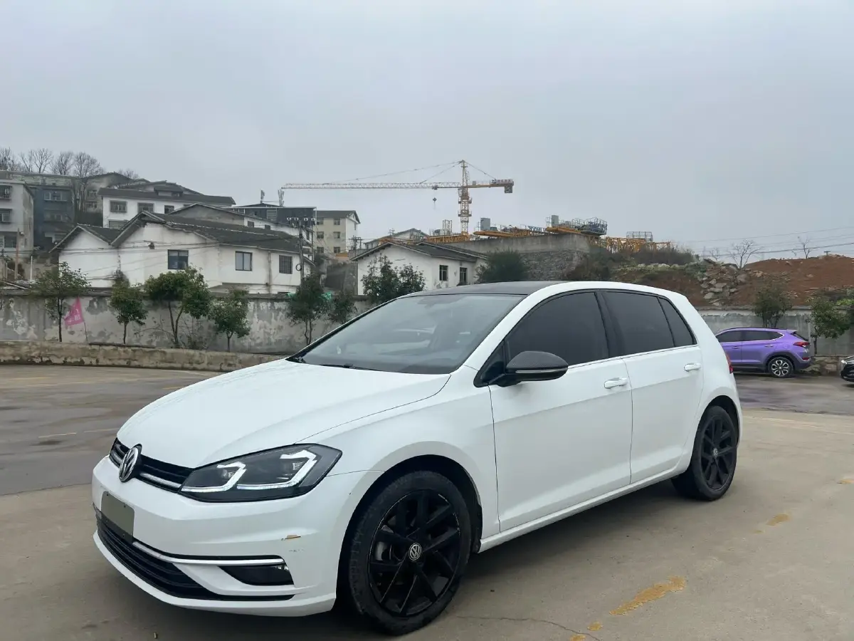 2020 Volkswagen Golf 1.4T 150HP L4 7DCT