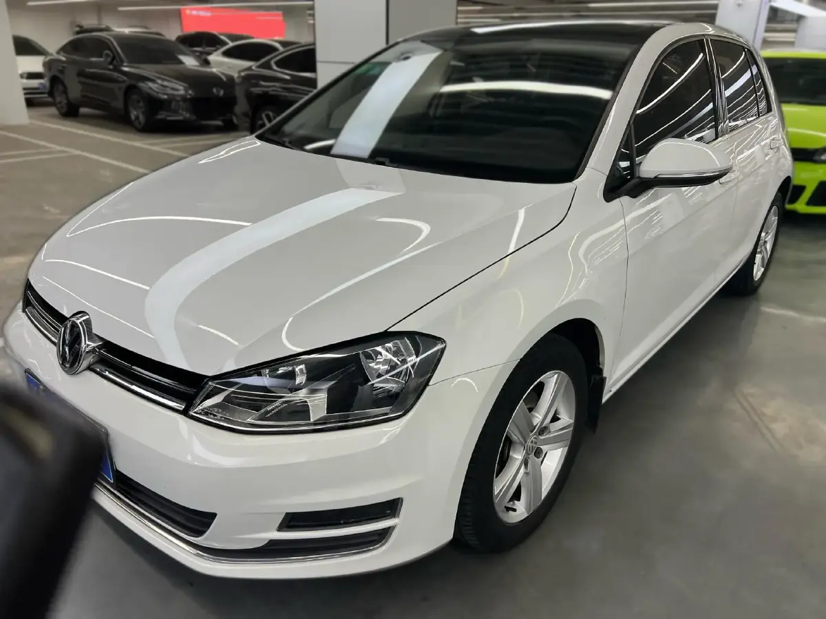 2015 Volkswagen Golf 1.4T 131HP L4 5MT
