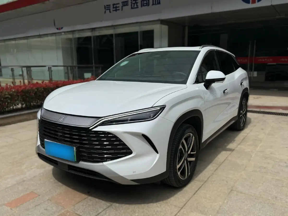 2024 BYD SongL DM-i 1.5L 101HP L4 E-CVT PHEV 18.3KWH