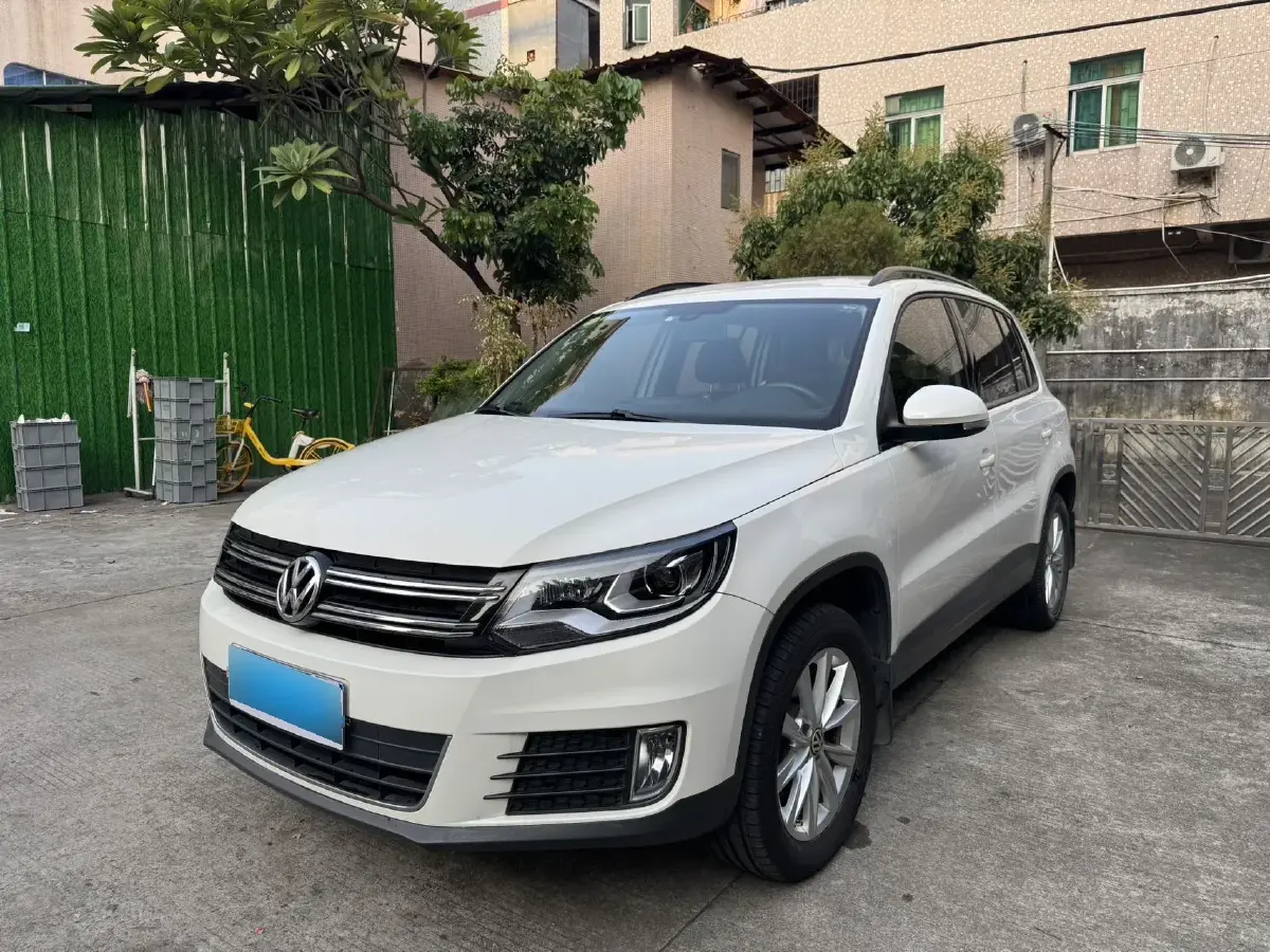 2016 Volkswagen Tiguan 1.8T 160HP L4 6MT