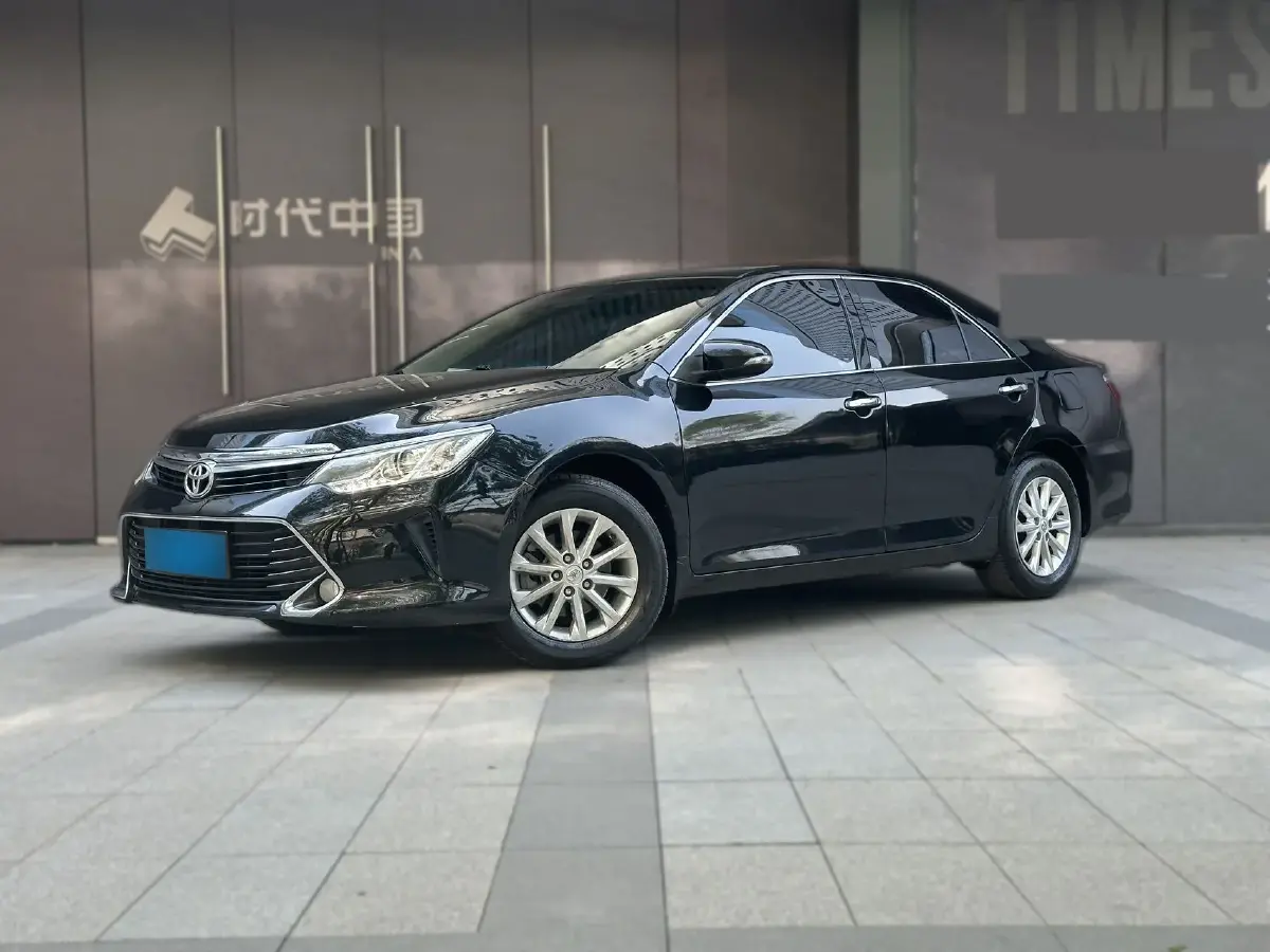 2016 Toyota Camry 2.0L 167HP L4 6AT