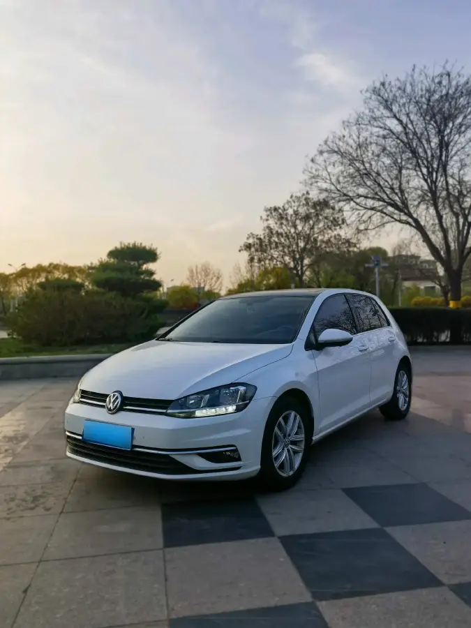 2019 Volkswagen Golf 1.4T 150HP L4 7DCT