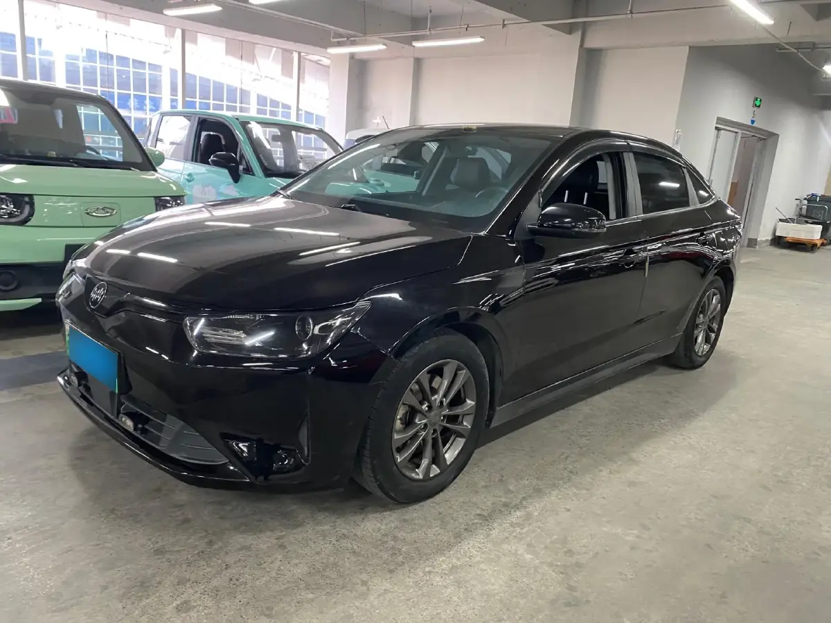 2021 Weltmeister E.5 BEV 58.589KWH