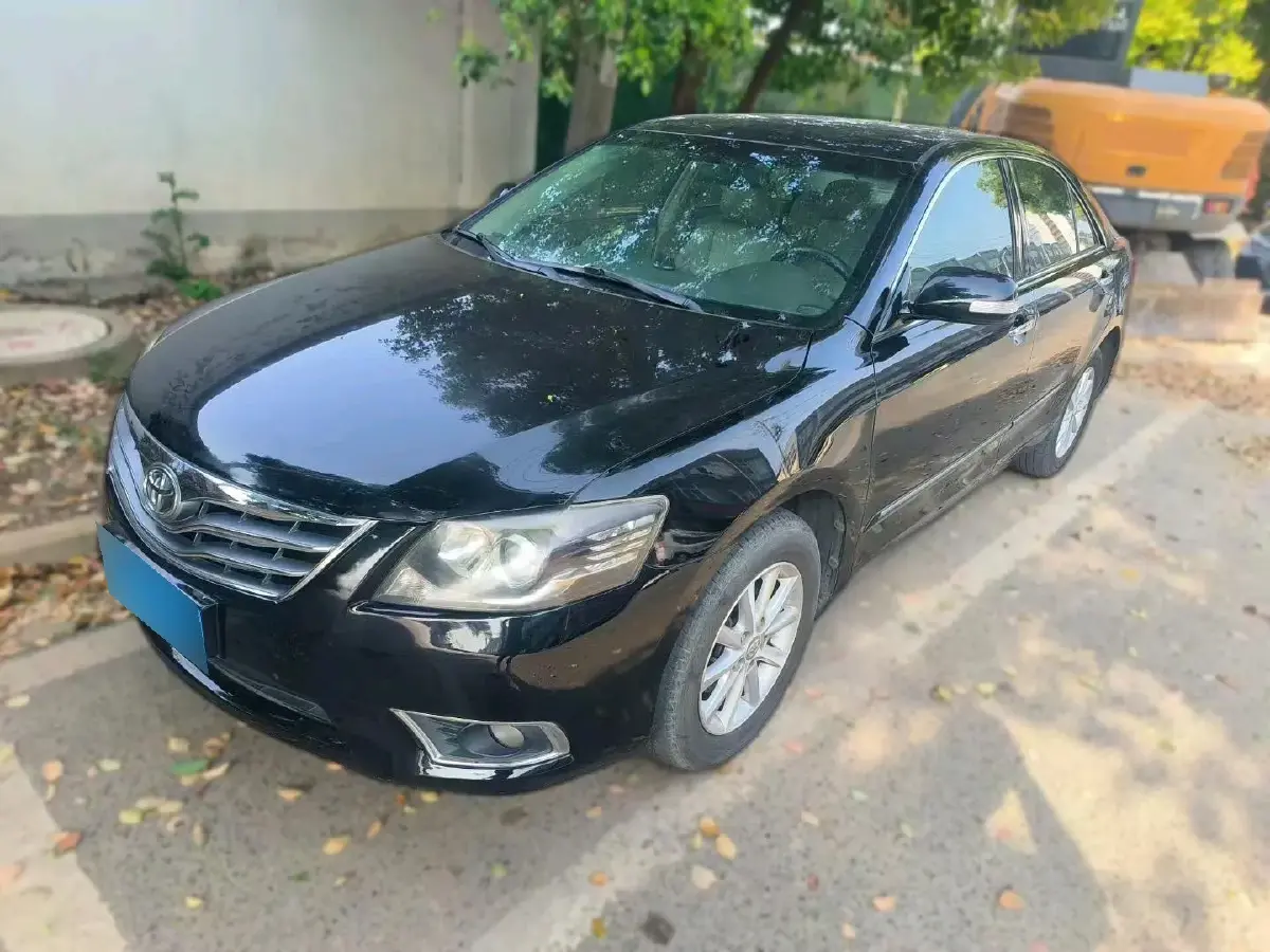 2013 Toyota Camry 2.0L 147HP L4 4AT