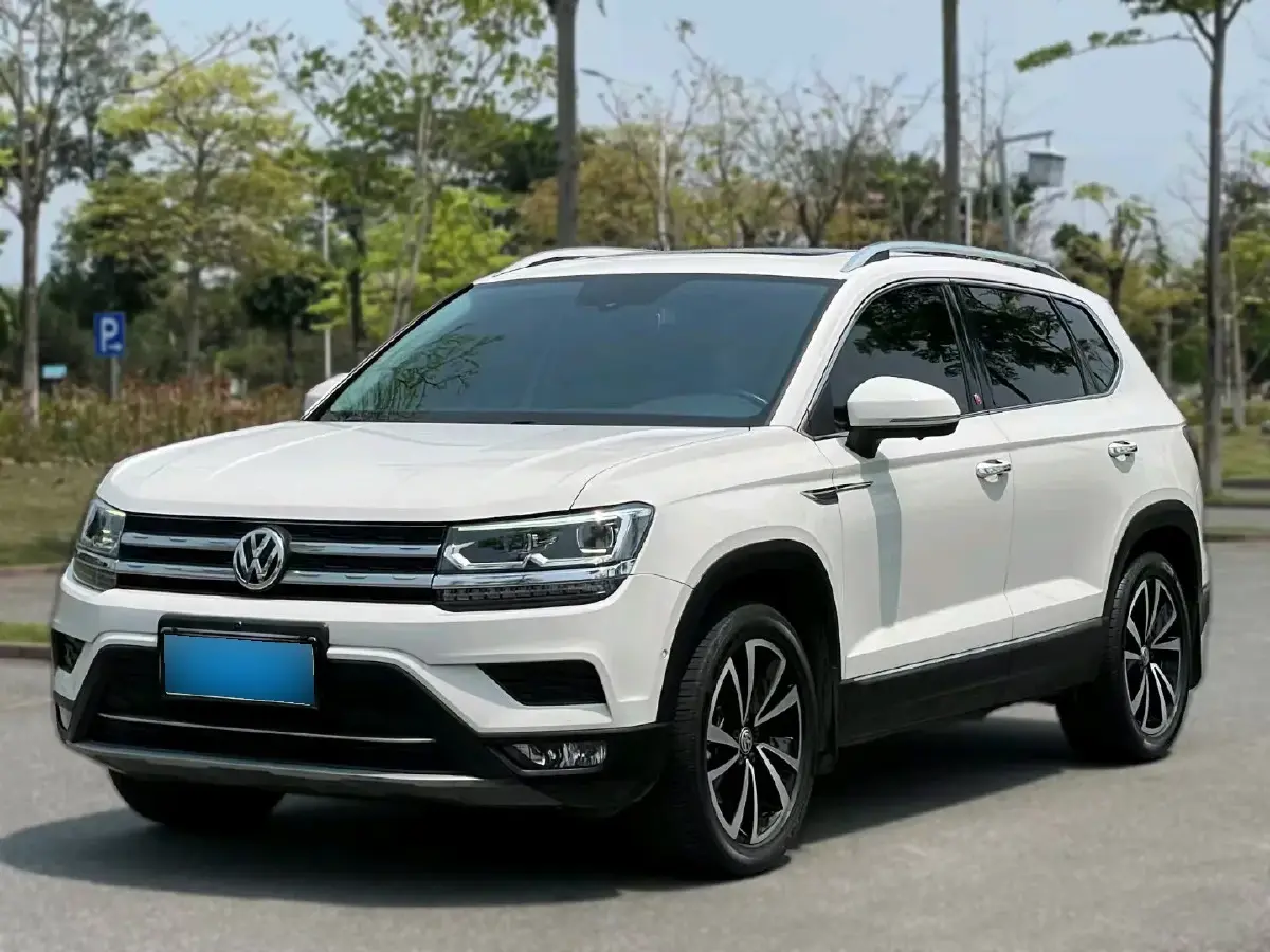 2019 Volkswagen Tharu 1.4T 150HP L4 7DCT