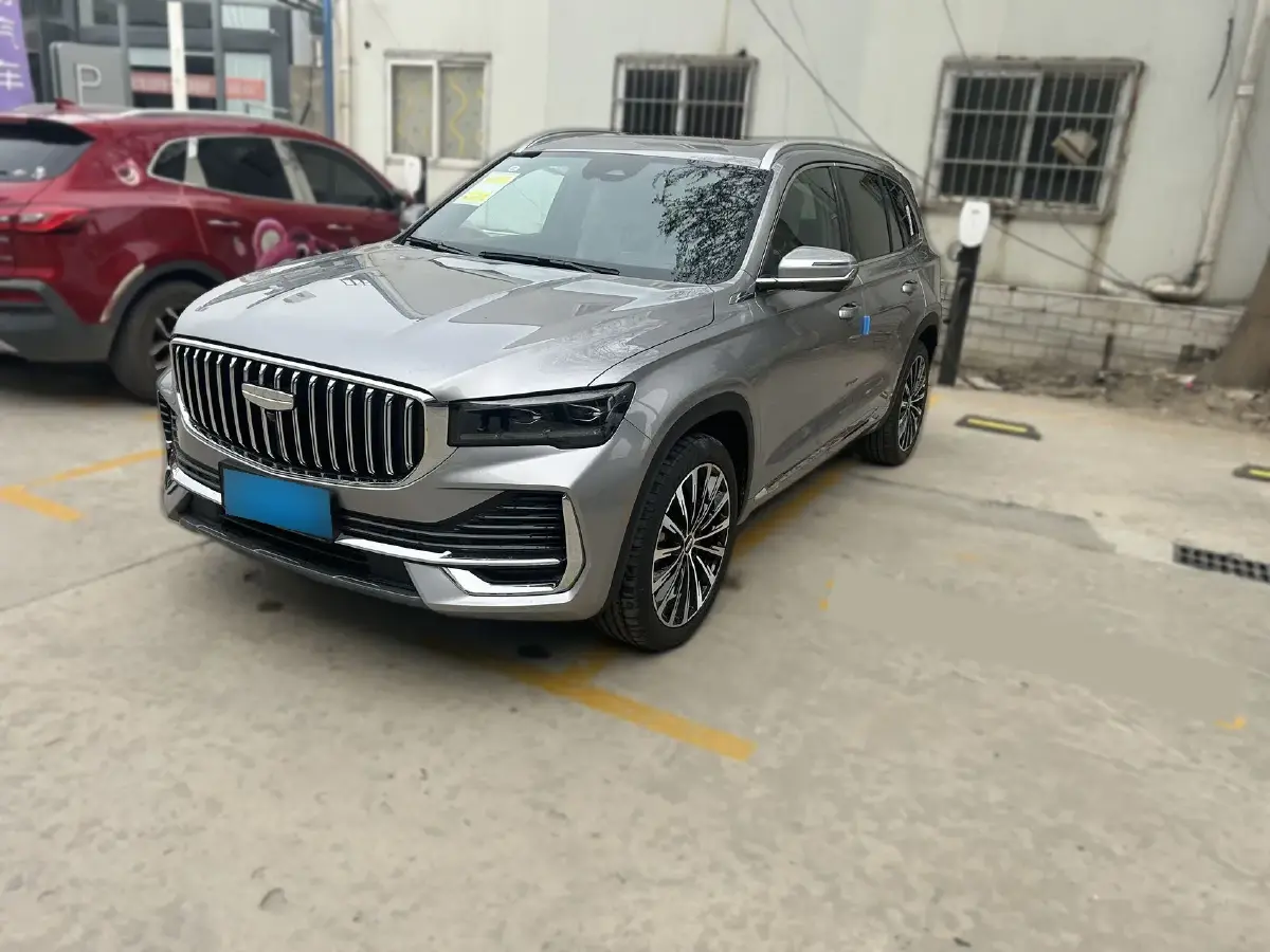 2025 Geely Monjaro 2.0T 238HP L4 8AT