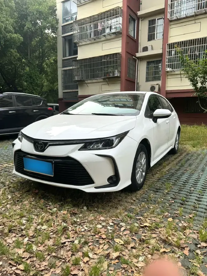 2019 Toyota Corolla 1.2T 116HP L4 CVT