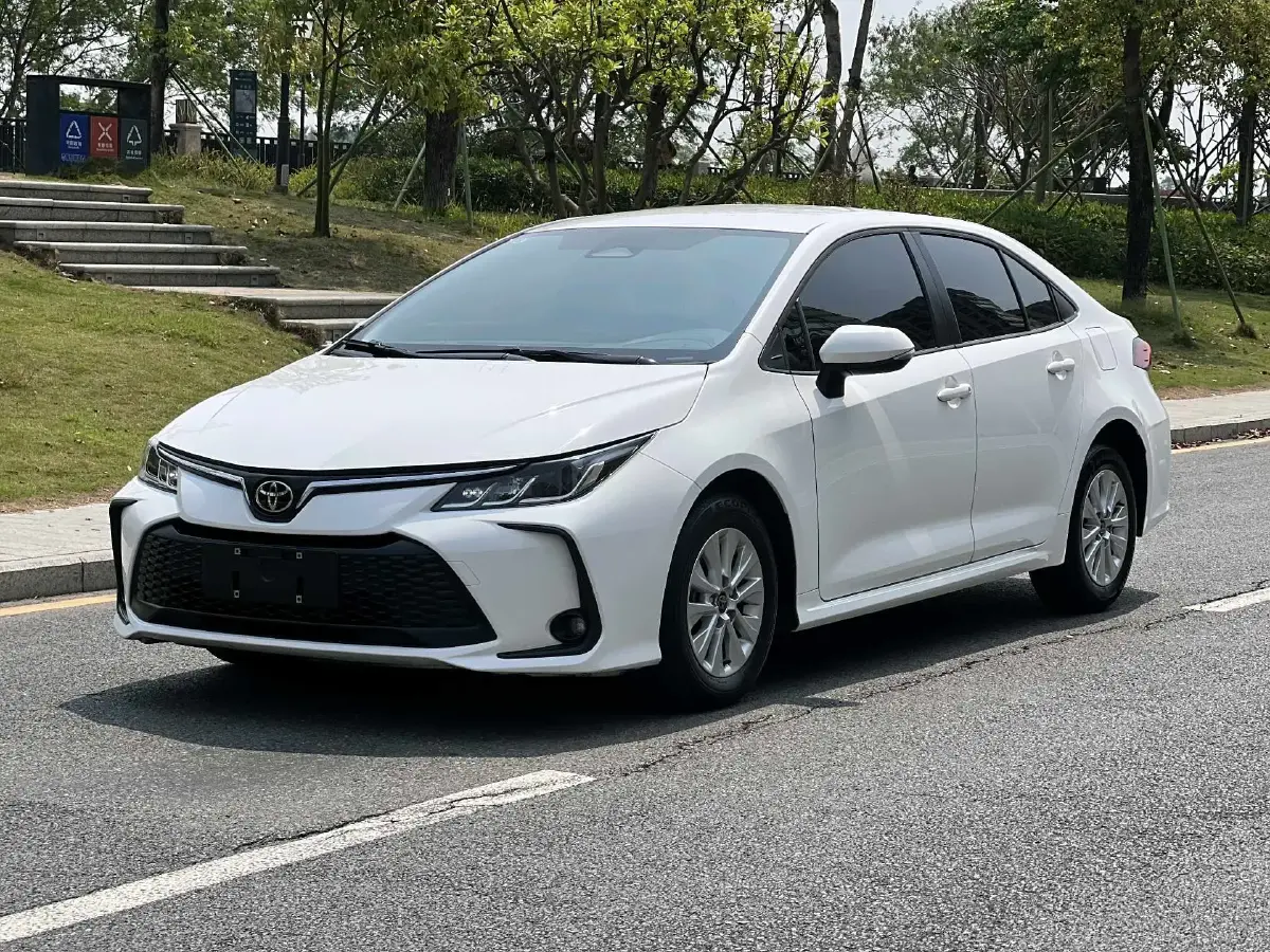 2023 Toyota Corolla 1.5L 121HP L3 CVT