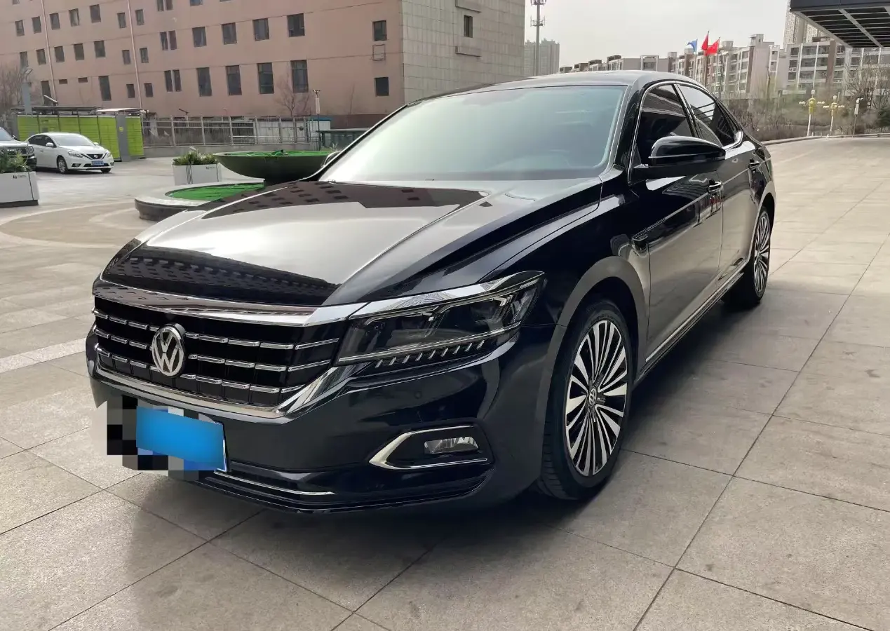 2019 Volkswagen Passat 2.0T 186HP L4 7DCT