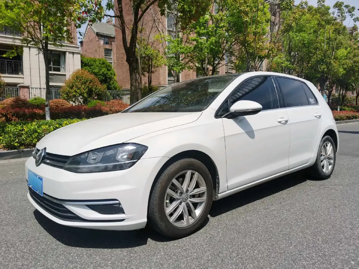 2019 Volkswagen Golf 1.4T 150HP L4 7DCT