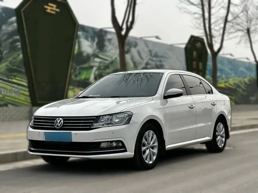 2017 Volkswagen Lavida 1.4T 131HP L4 7DCT