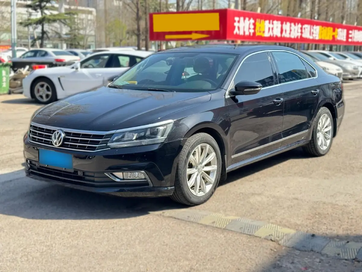 2017 Volkswagen Passat 1.8T 180HP L4 7DCT