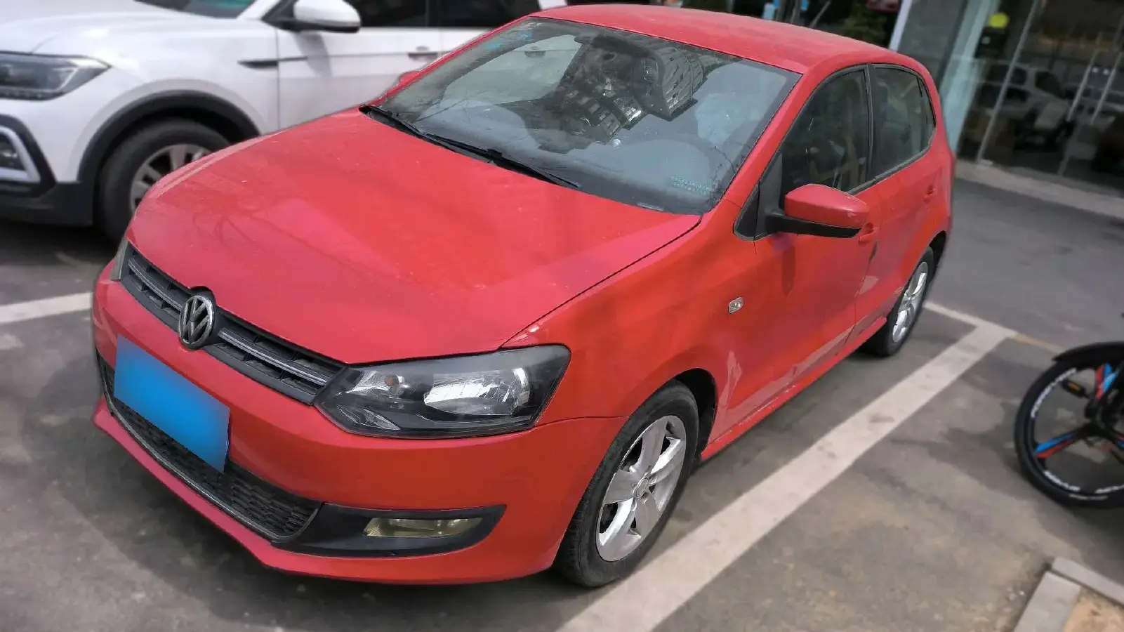 2011 Volkswagen Polo 1.4L 86HP L4 6AT