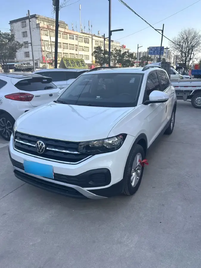 2021 Volkswagen Tacqua 1.2T 116HP L4 7DCT