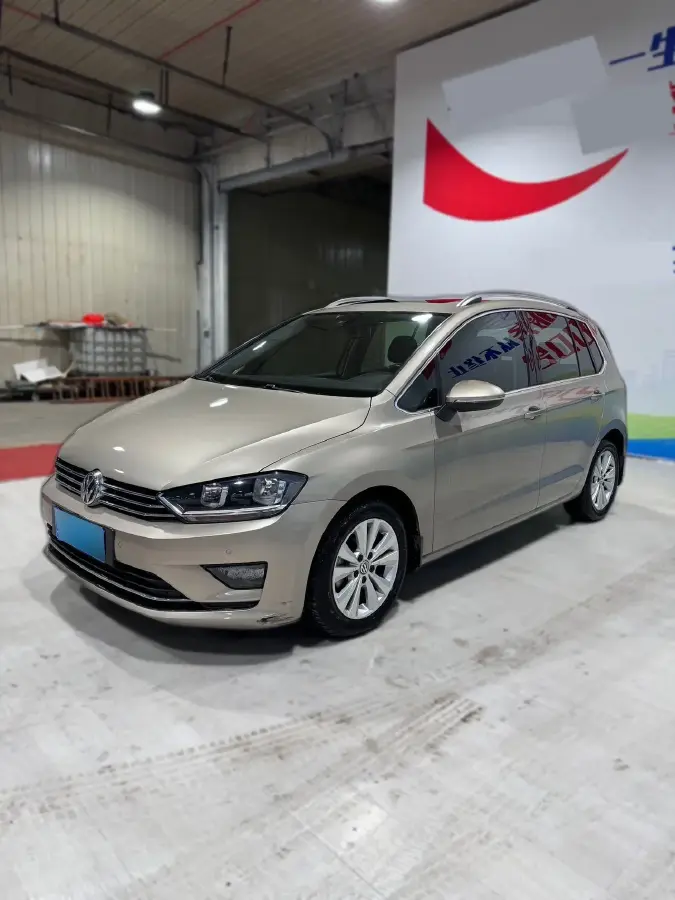 2016 Volkswagen Golf Sportsvan 1.4T 131HP L4 7DCT