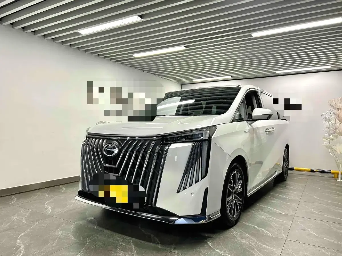 2023 GAC Trumpchi M8 2.0T 252HP L4 8AT