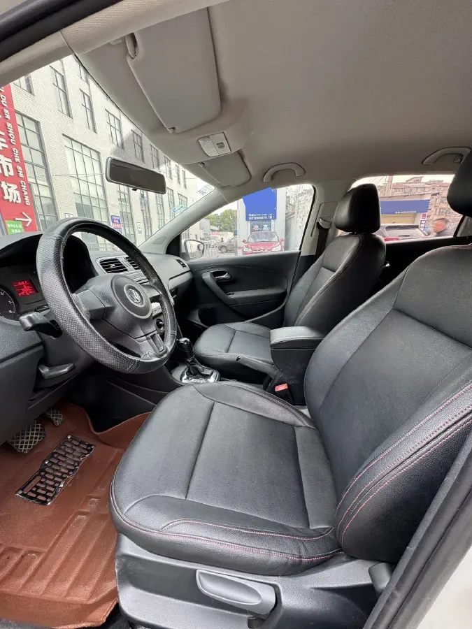 2011 Volkswagen Polo 1.4L 86HP L4 6AT,autocango,china used car exporter,china ev exporter,chinese used car exporter,chinese used ev exporter