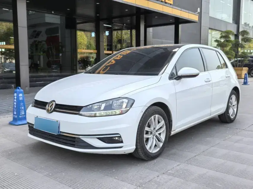 2018 Volkswagen Golf 1.4T 131HP L4 5MT