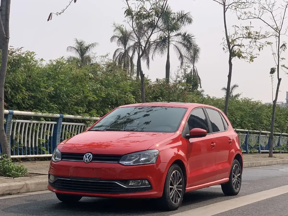 2018 Volkswagen Polo 1.5L 110HP L4 6AT