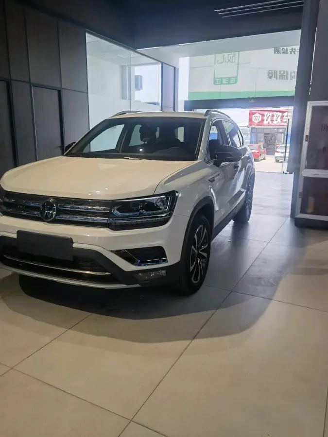 2021 Volkswagen Tharu 1.4T 150HP L4 7DCT
