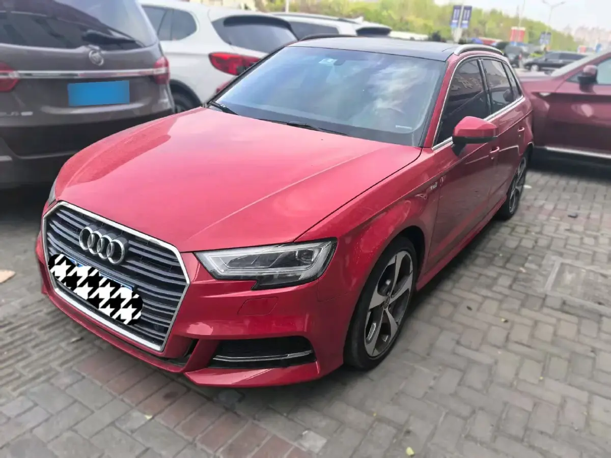 2025 Audi A3 1.5T 160HP L4 7DCT