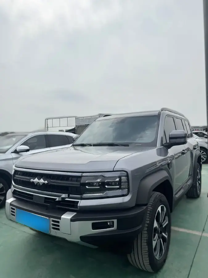 2023 FangChengBao Bao 5 1.5T 194HP L4 E-CVT PHEV 31.8KWH