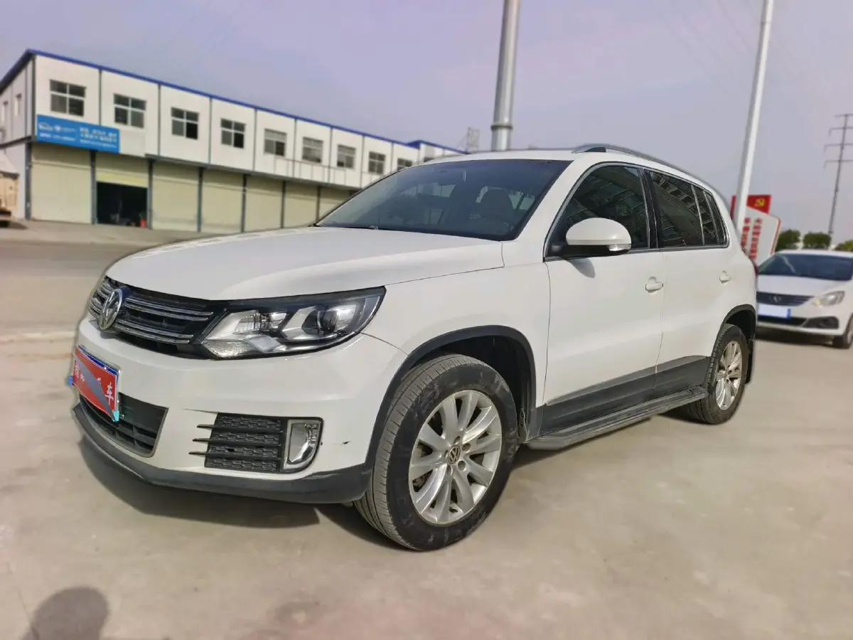 2013 Volkswagen Tiguan 1.8T 160HP L4 6AT