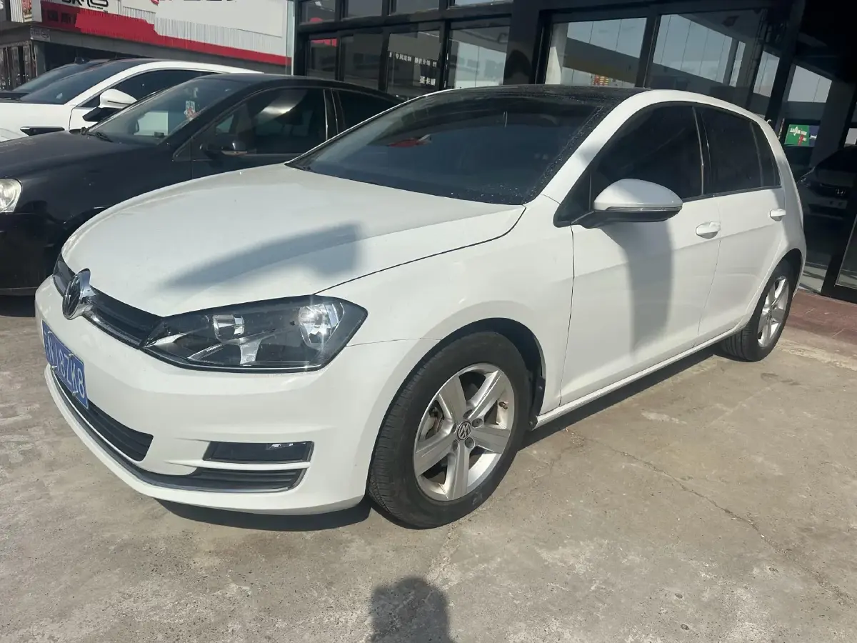 2015 Volkswagen Golf 1.4T 131HP L4 7DCT