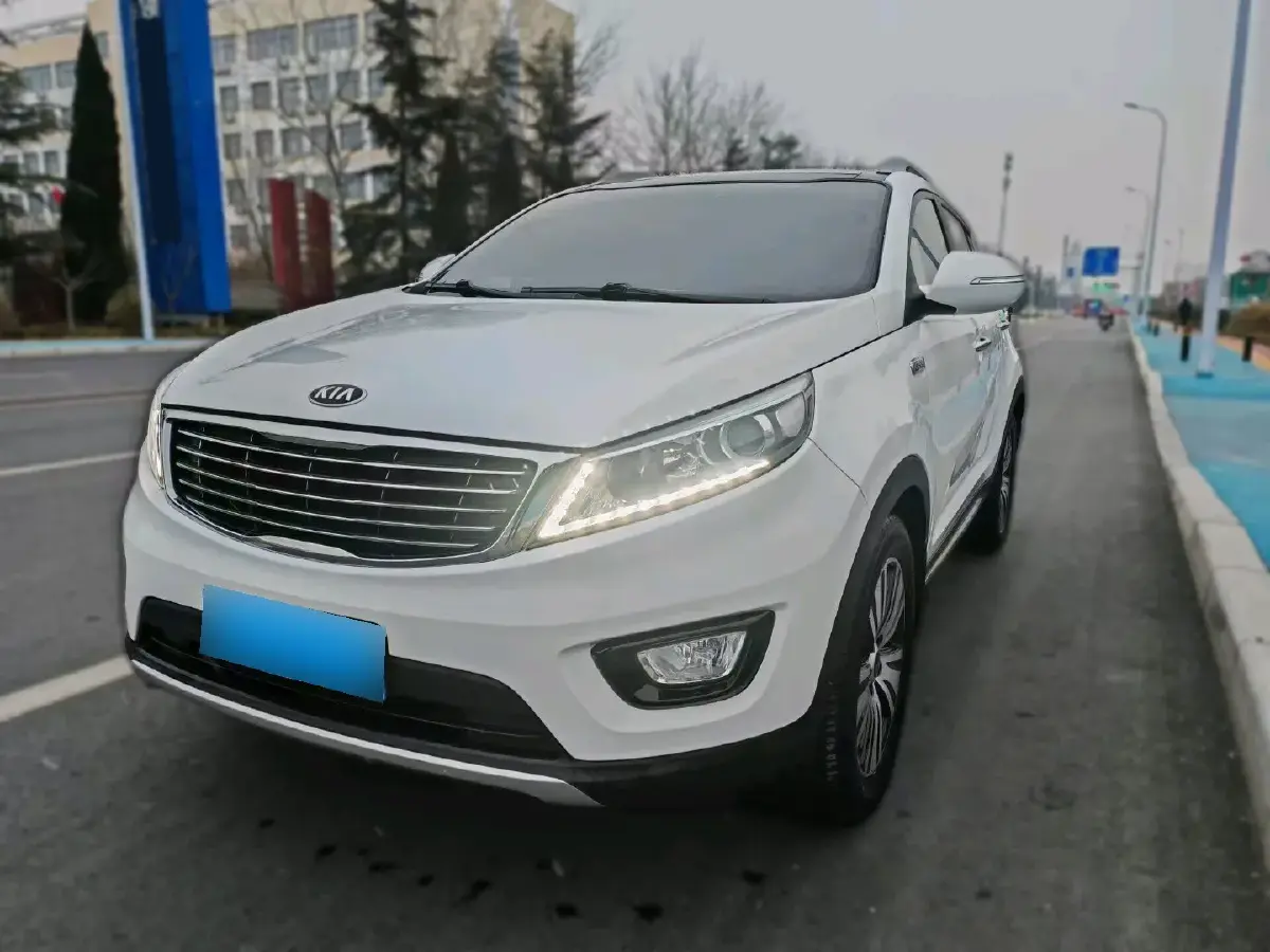 2016 Kia Sportage R 2.0L 165HP L4 6AT