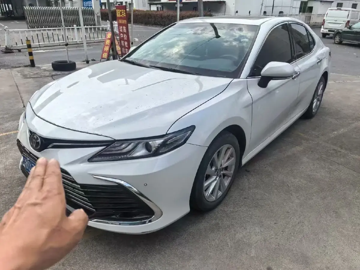 2021 Toyota Camry 2.0L 178HP L4 CVT