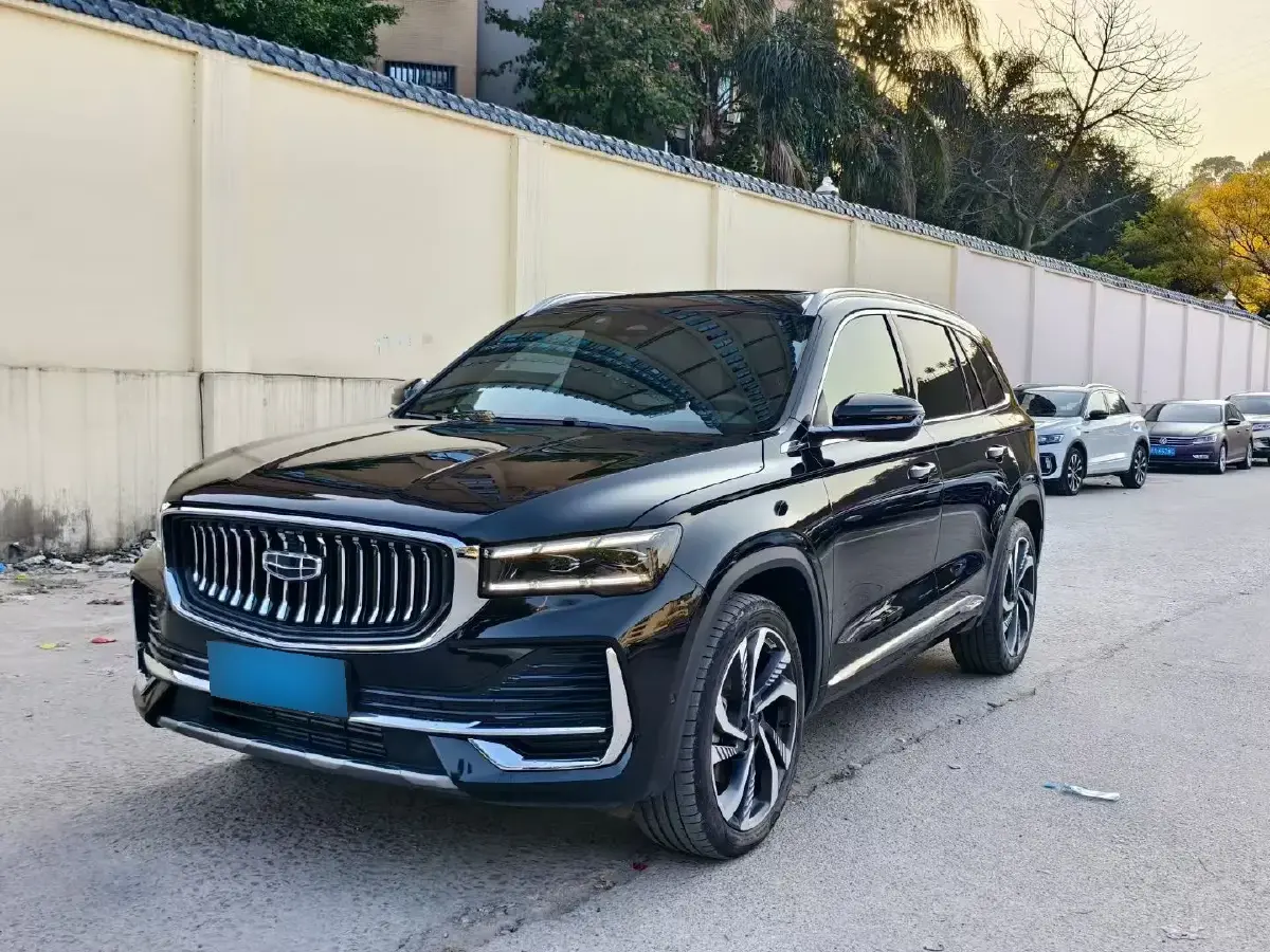 2021 Geely Monjaro 2.0T 218HP L4 7DCT