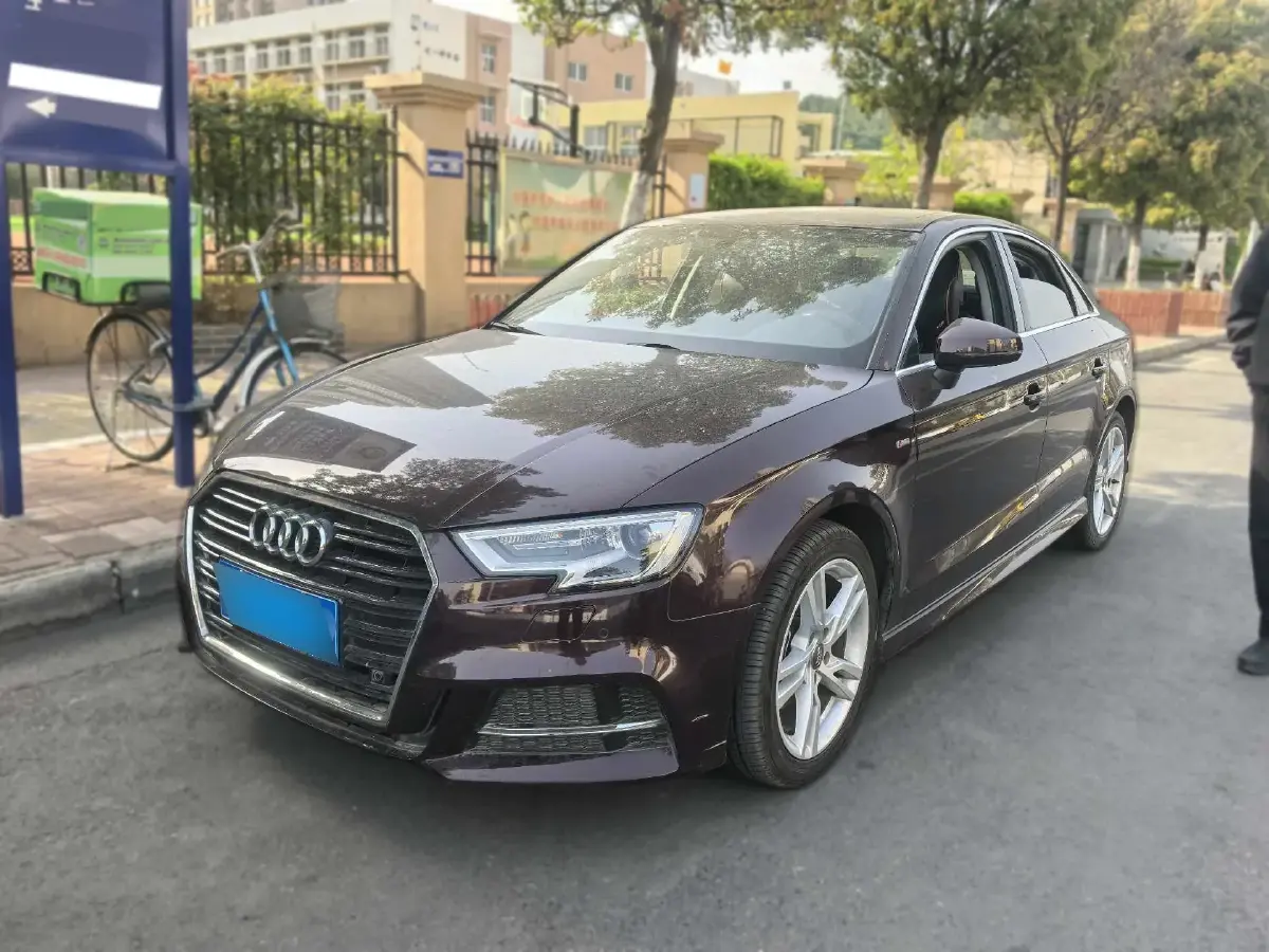 2018 Audi A3 1.4T 150HP L4 7DCT