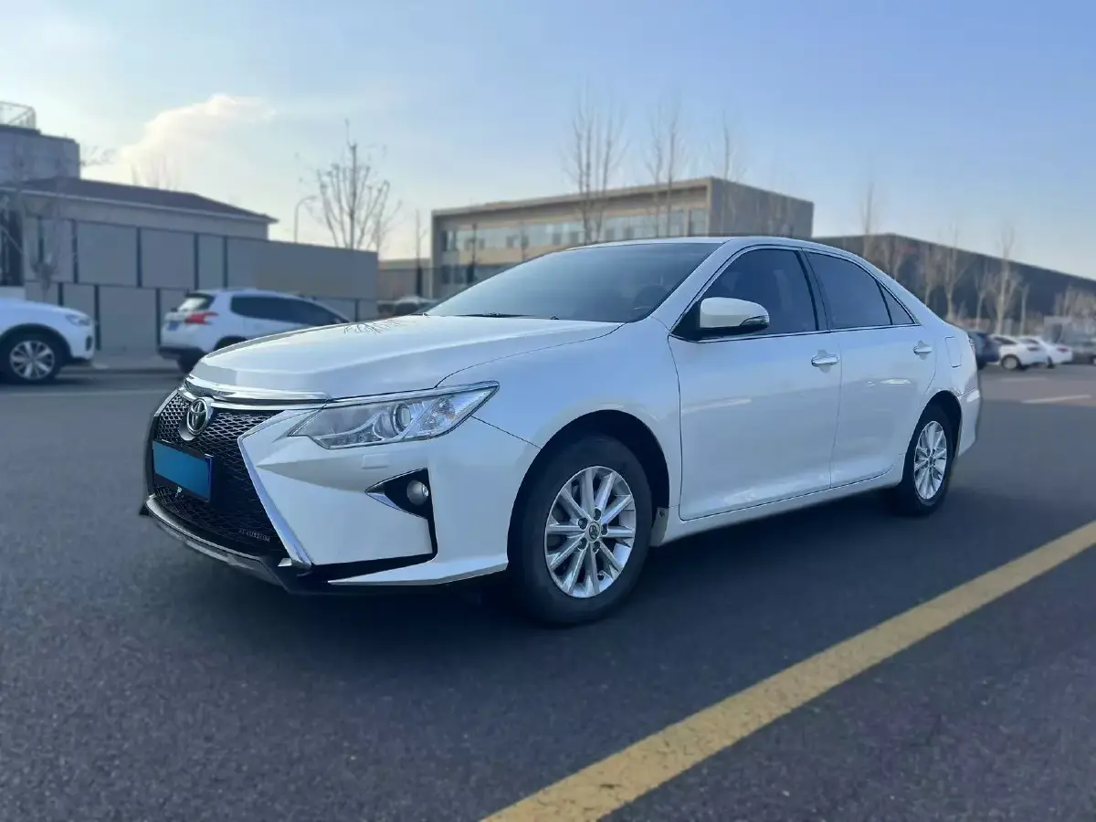 2016 Toyota Camry 2.0L 167HP L4 6AT