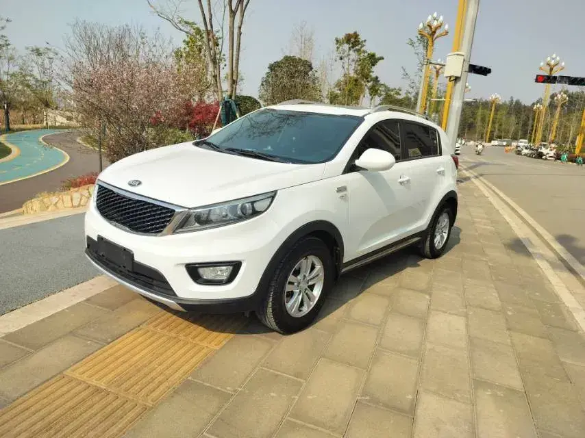 2016 Kia Sportage R 2.0L 165HP L4 6MT