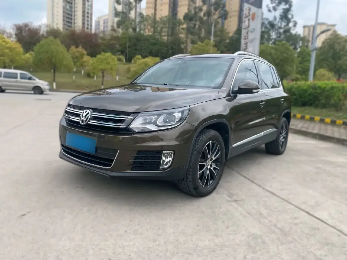 2013 Volkswagen Tiguan 1.8T 160HP L4 6AT