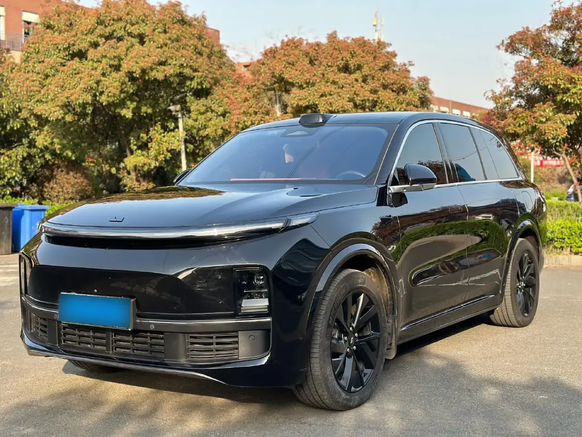 2023 Li L8 Range Extended 154HP REEV 40.9KWH